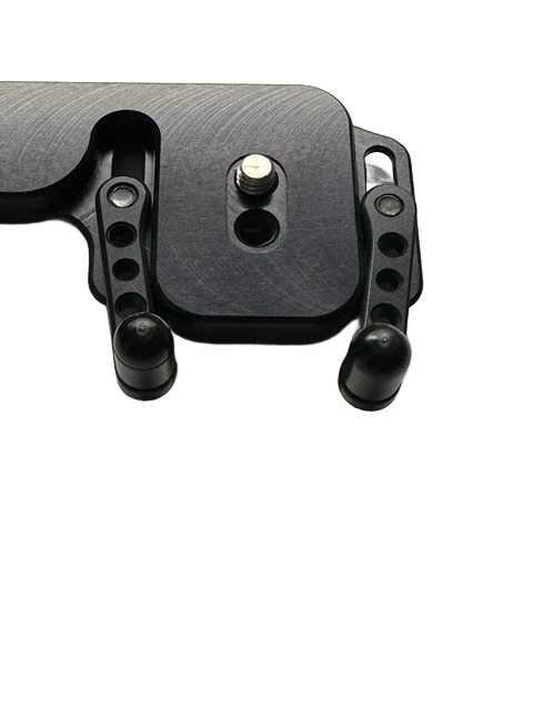 Anti-Twist Arms