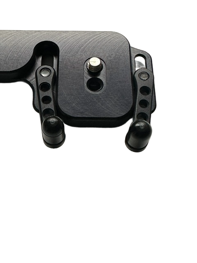 Anti-Twist Arms