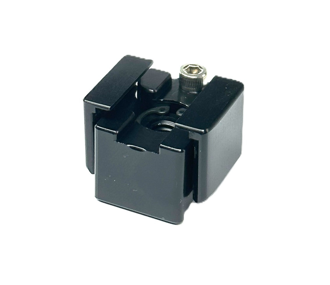 WFM-1 (Locking shoe mount)